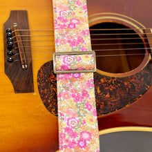 Floral Guitar Strap in Marylebone