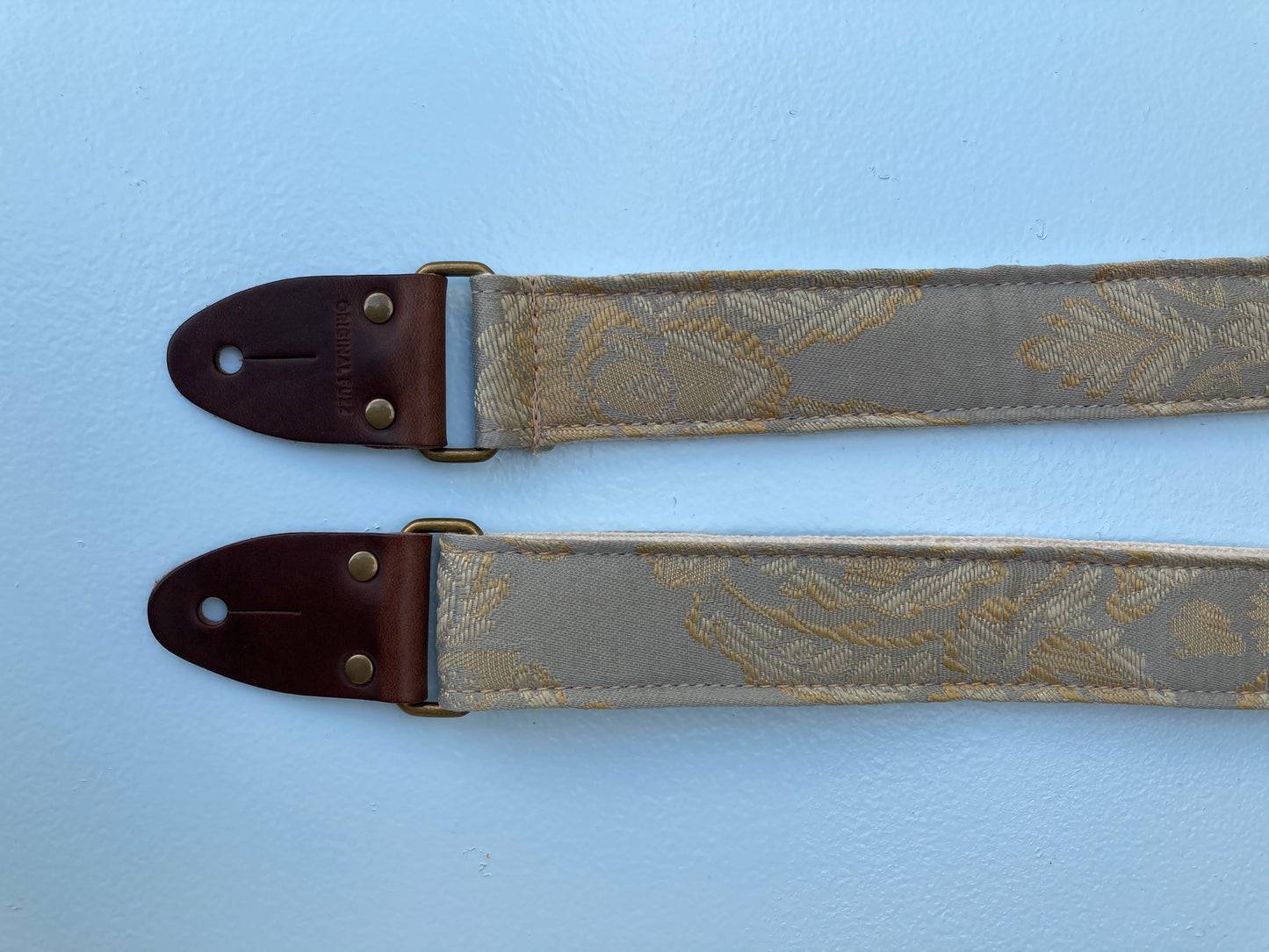 Reclaimed Skinny Guitar Strap in Simons Street