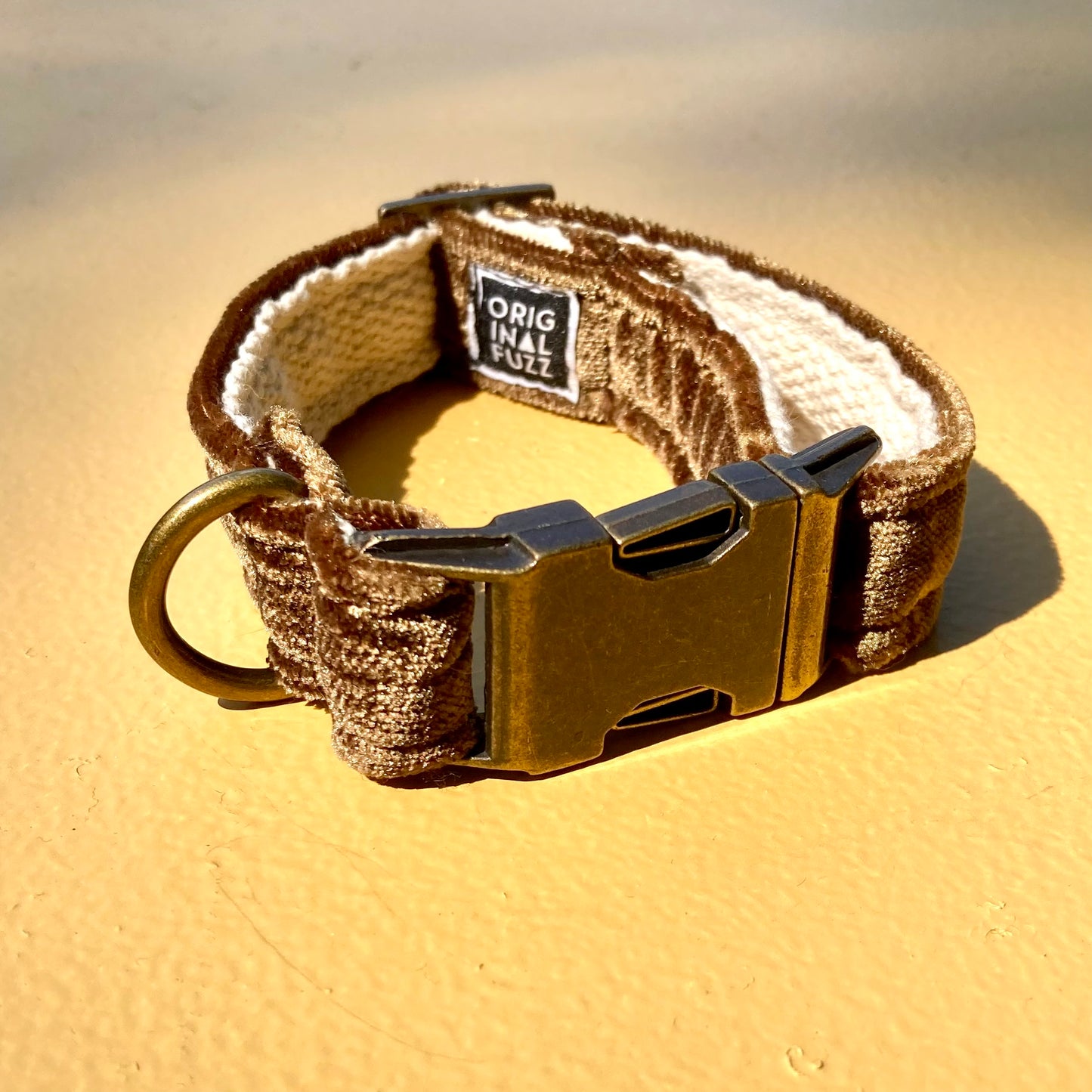 Medium Velvet Dog Collar in Brown