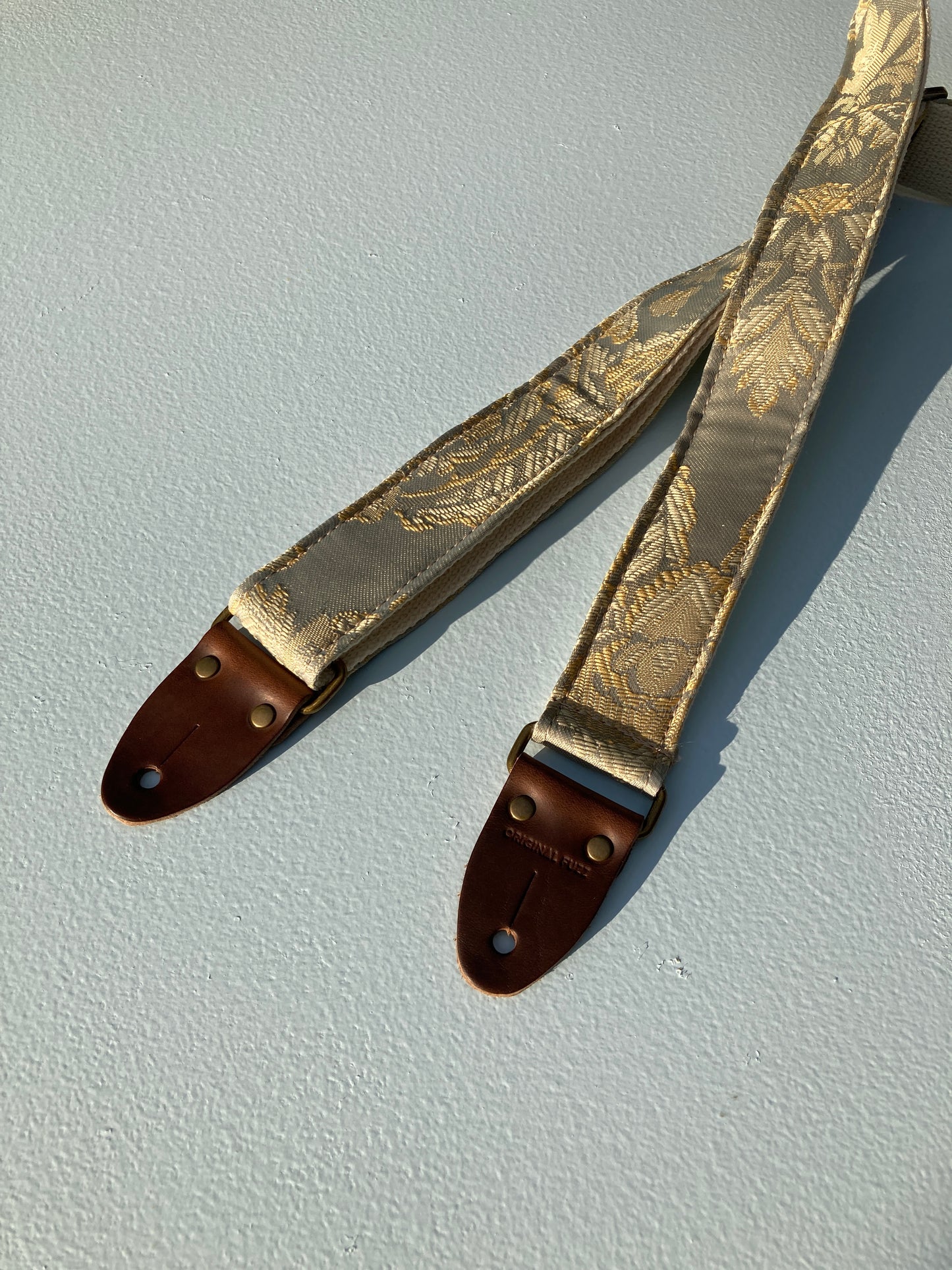 Reclaimed Skinny Guitar Strap in Simons Street