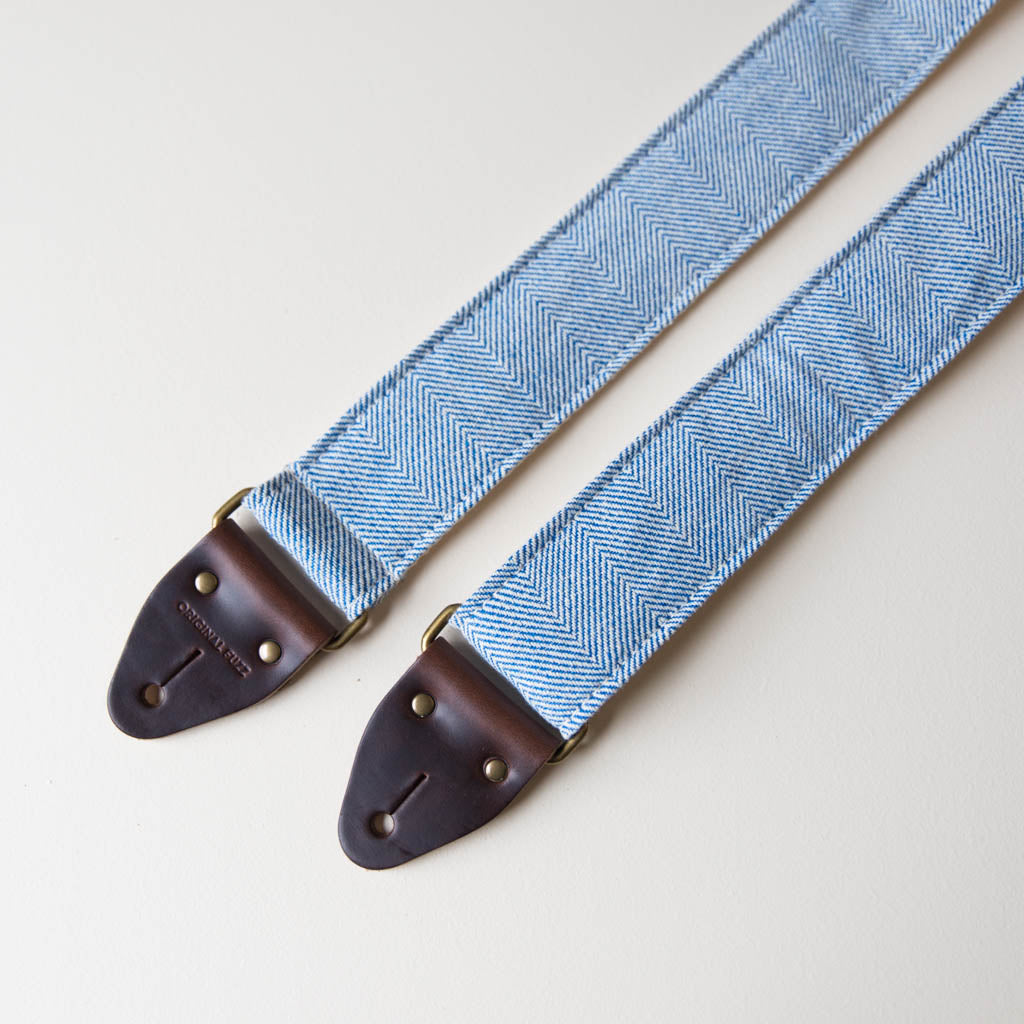 Indian Guitar Strap in Varkala