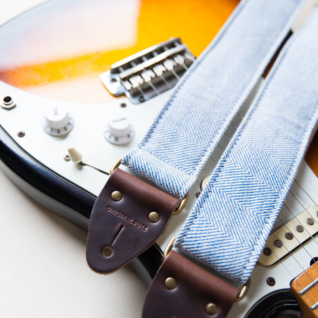 Indian Guitar Strap in Varkala