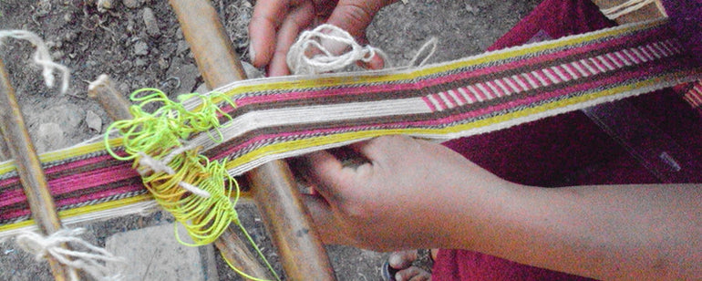Featured photo for How It's Made: The Peruvian Guitar Strap and the Women Who Weave It