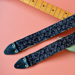 Floral Guitar Strap in Blackpool Product detail photo 1