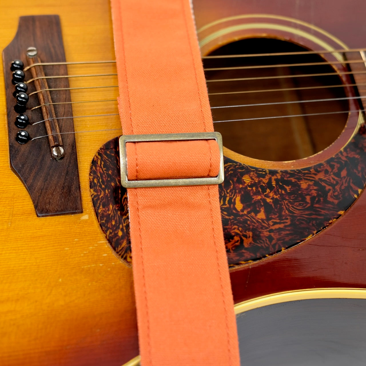 Canvas Guitar Strap in Paprika