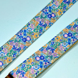 Floral Guitar Strap in Carnaby Street Product detail photo 3