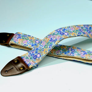Floral Guitar Strap in Carnaby Street Product detail photo 5