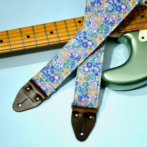 Floral Guitar Strap in Carnaby Street Product detail photo 1