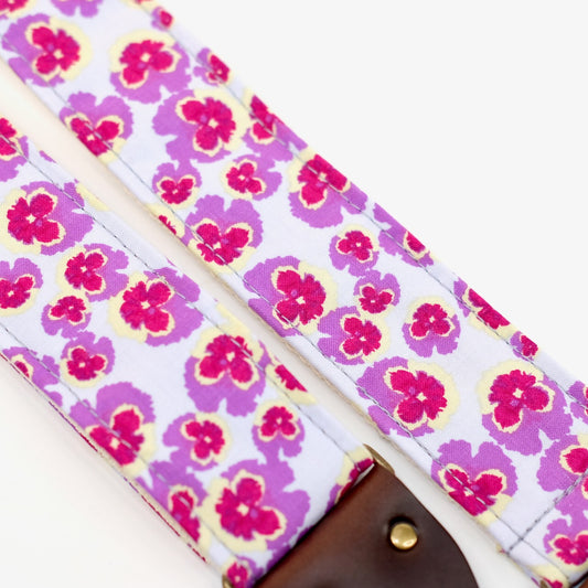 Floral Guitar Strap in Cavendish