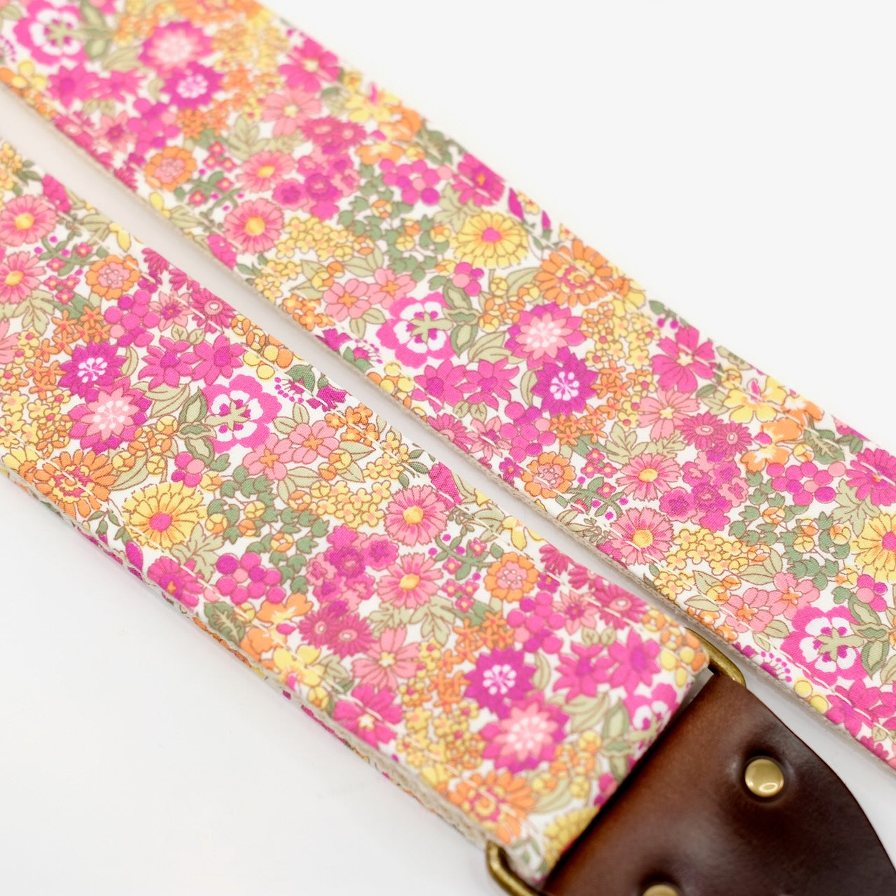 Floral Guitar Strap in Marylebone