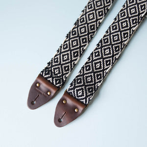 Handwoven Guitar Strap in SFO Product detail photo 1