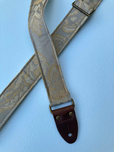 Reclaimed Skinny Guitar Strap in Simons Street Product detail photo 3