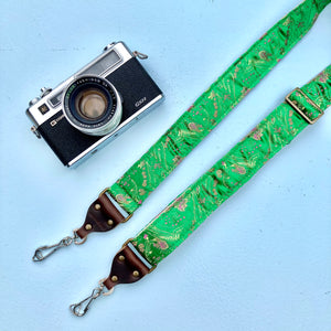 Skinny Paisley Camera Strap in Eugenia Product detail photo 0