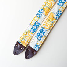 70s print vintage guitar strap made with reclaimed polyester by Original Fuzz.
