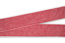 Fabric detail of Nashville guitar strap in soft red linen "Berry Hill"