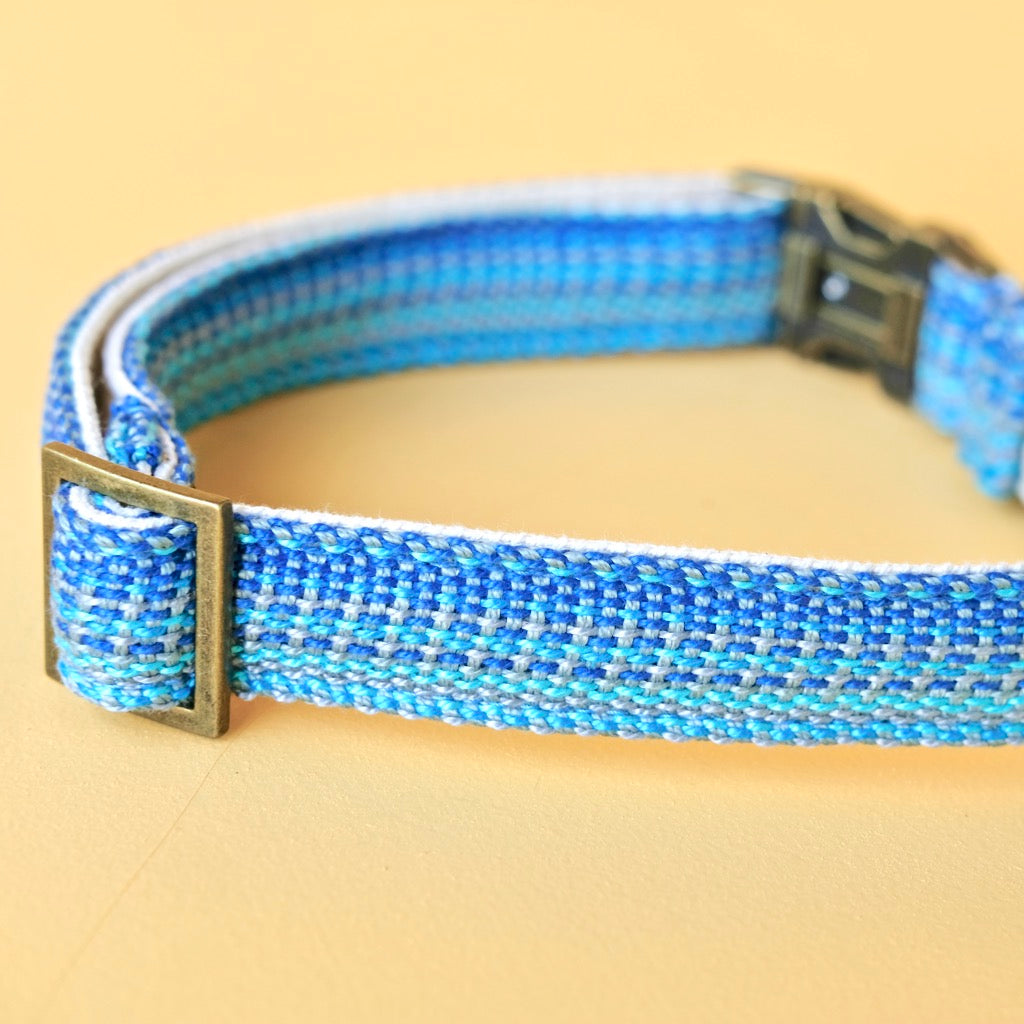 Large Handwoven Dog Collar in Deep Blue / Light Blue / Gray