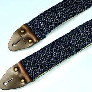 Print Guitar Strap in Shasta Product detail photo 2