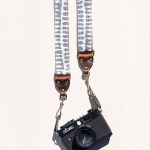 Skinny Camera Strap in Puri Product detail photo 0