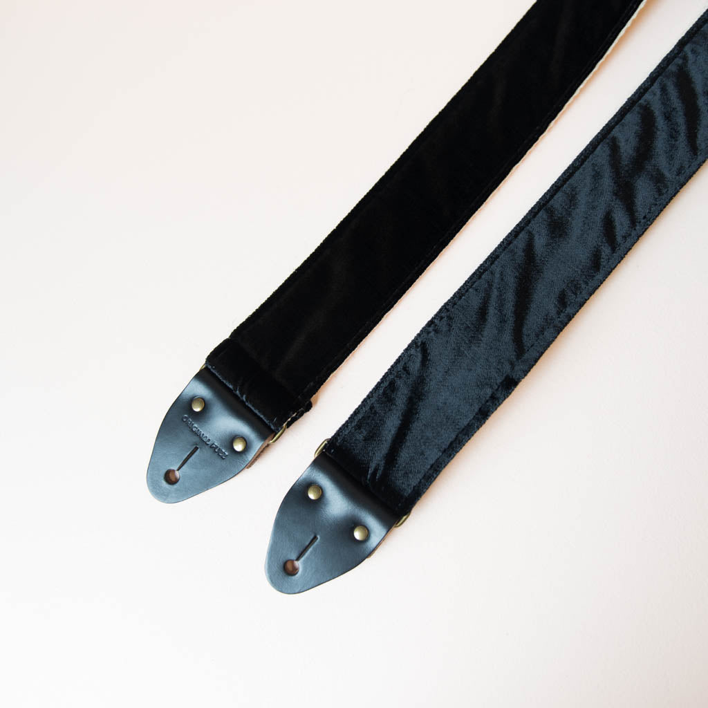 Velvet Guitar Strap in Tribeca